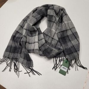 New Blackwatch Plaid Lambswool Scarf Black Grey Shepherd's Land